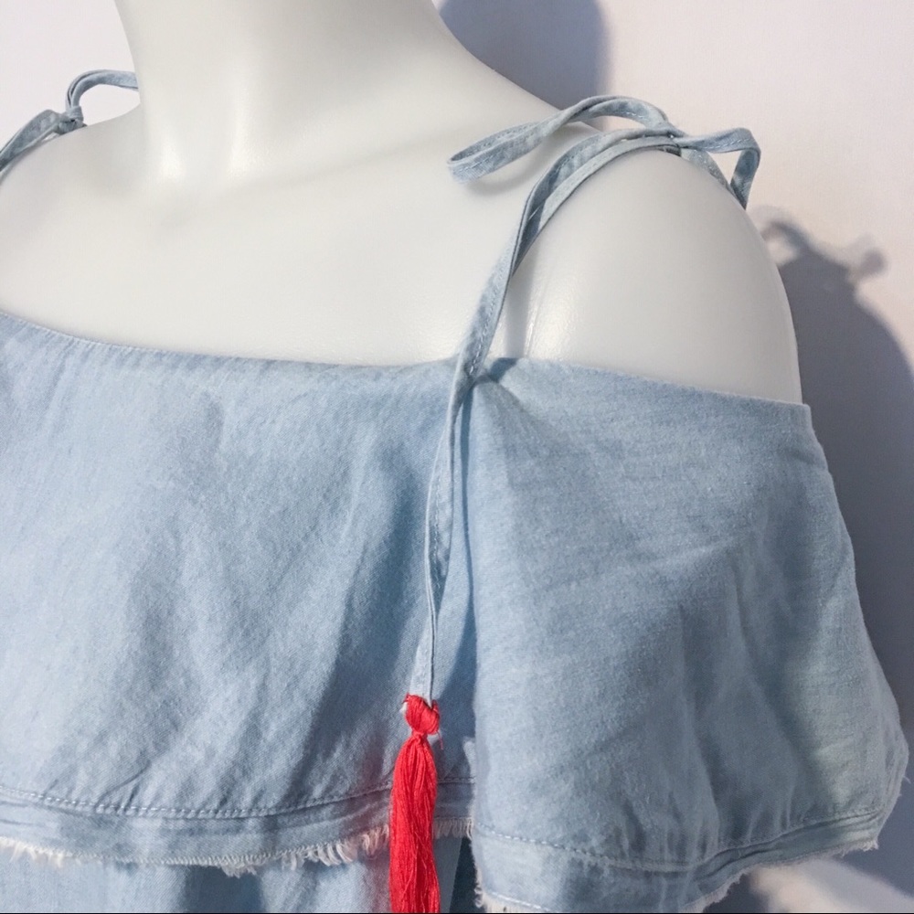 SOLD💥🆕Chambray Off Shoulder Full Skirt Dress - Picture 3 of 8
